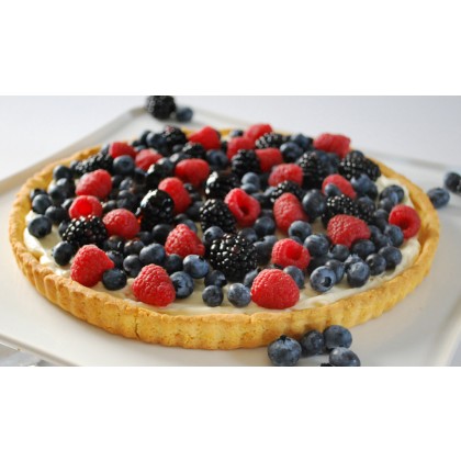 Sweet Cornbread Tart Topped with Fruit